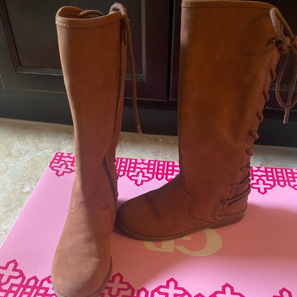 GB Saddle boots